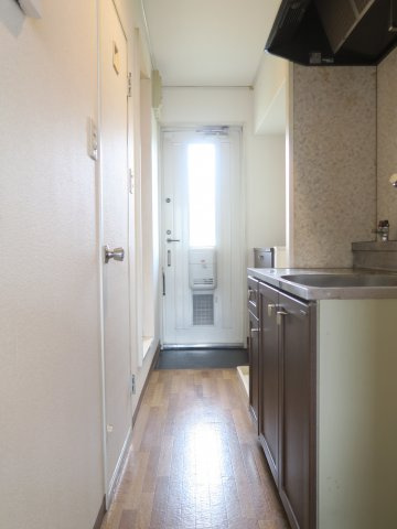 アイビーコートの玄関