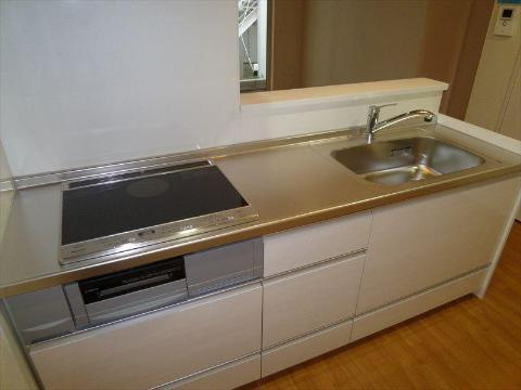 津島京町戸建てのキッチン|キッチン