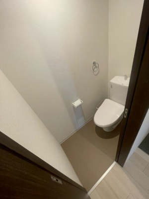 【トイレ】 | ジーメゾン狭山中央 | ※同タイプのお部屋の写真ですので実際とは異なります