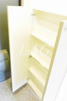 【玄関】 | フレグランス上目黒 | 玄関です。