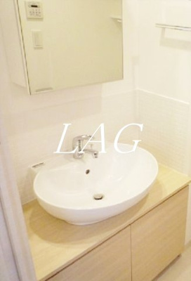 【洗面所】 | フトゥールス南麻布 | 洗面台です。