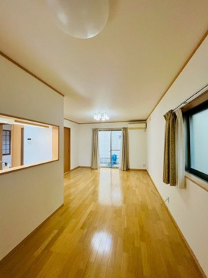 【居間・リビング】 | 鶴見区横堤２丁目中古戸建