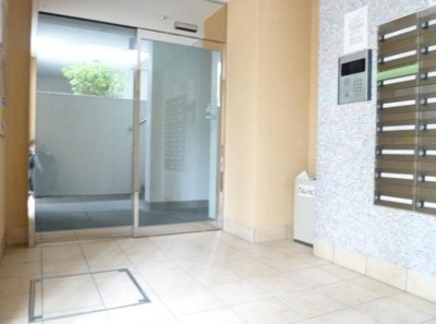 【エントランス】 | エムエムエス イースト