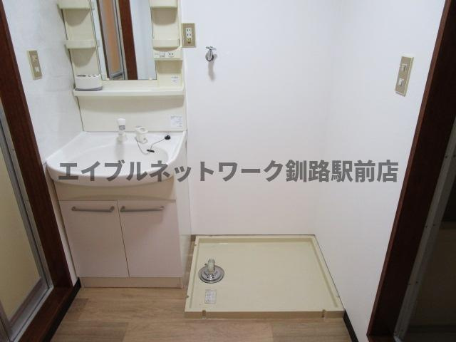 大栄マンション鶴ヶ岱の洗面所