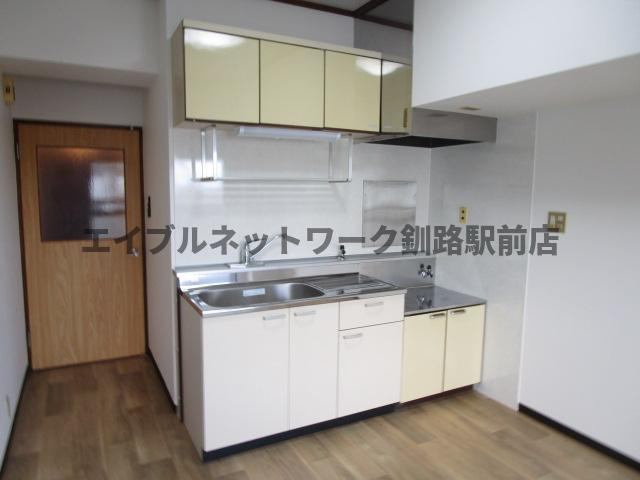 大栄マンション鶴ヶ岱のキッチン