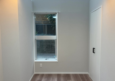 【ダイニング】 | サンビュー南町 | ダイニングは、食事や家族の団らんスペースとしてだけではなく、ほかの用途としても使用することができます。ダイニングテーブルを置き、食事のためのスペースを作ることでリビングとの差別化を図ることができます。