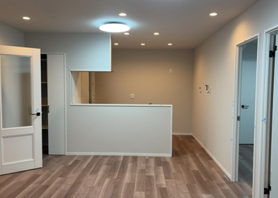 【居間・リビング】 | サンビュー南町 | リビングの間取りの種類は大きくわけてリビングとダイニングが別になっているタイプ、リビングダイニング一体型です。どちらも一長一短ですので、家を選ぶ時はその両面をチェックして決めるようにしましょう。