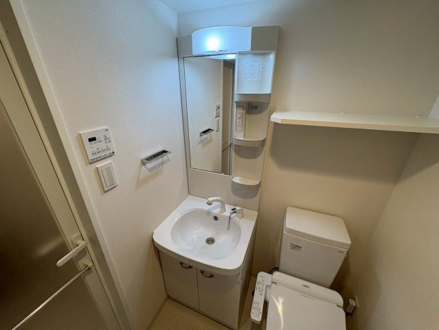 ラクラス下総中山の独立洗面台