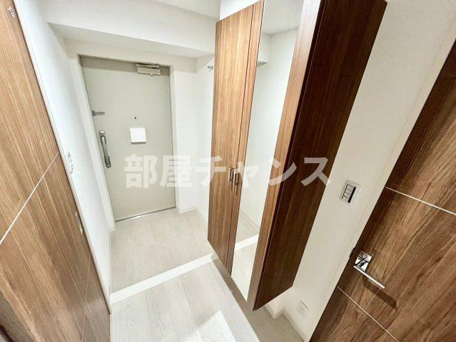 ファミールプライムの玄関