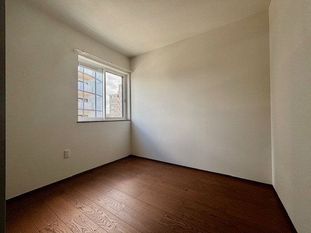 久留米市津福今町　10号地の洋室