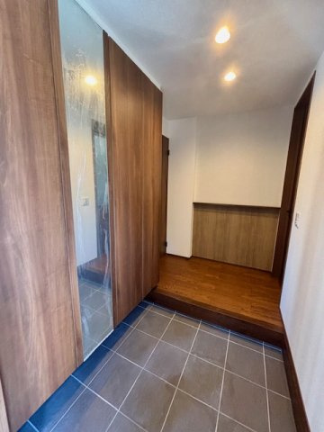 久留米市津福今町　10号地の玄関