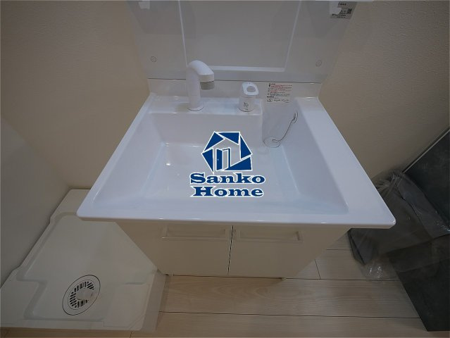 Ferio nishiarai 弐番館の独立洗面台