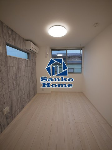 Ferio nishiarai 弐番館の居間・リビング