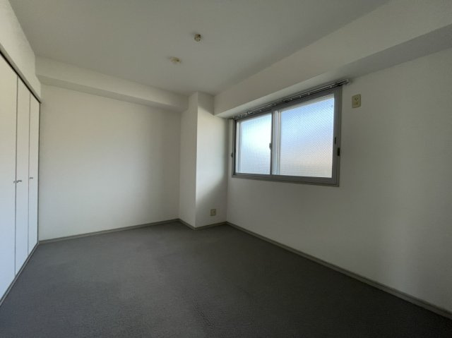 ロイヤルシティー日生の洋室|北側洋室