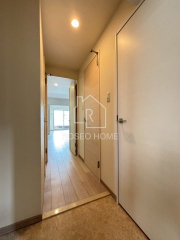 スプランディッド淀屋橋DUEの玄関