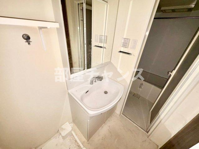 リヴシティ新栄の独立洗面台