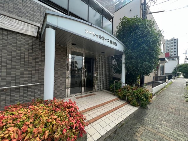 ソーシャルライフ西明石のエントランス