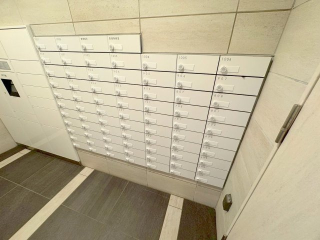 プレサンスOSAKA三国ネオスのその他共用部分