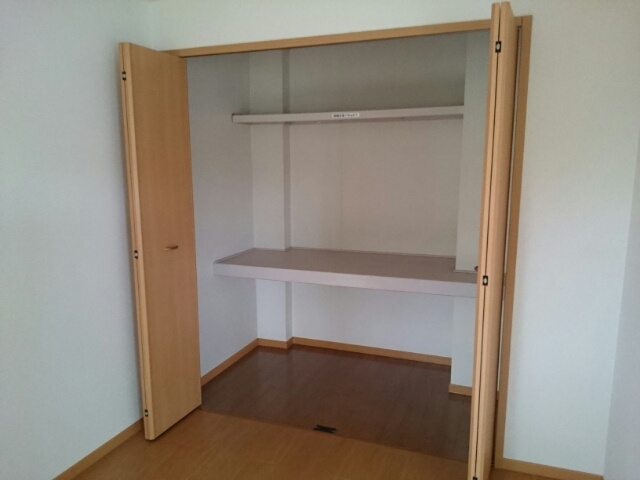 プロスペリティ・弐番館の収納|収納