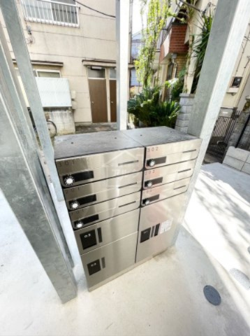 アイテラスのエントランス