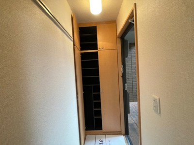 【玄関】 | モンソレーユC