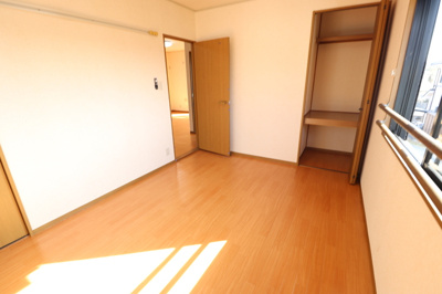 【内装】 | ヴィルヌーブC | 写真別部屋・同タイプのお部屋です。