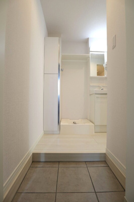 【玄関】 | エクセラン舎人Ⅰ