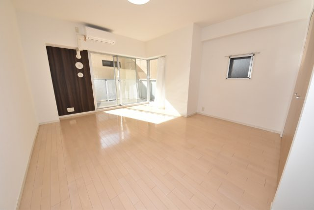 アーバネックス北浜の居間・リビング