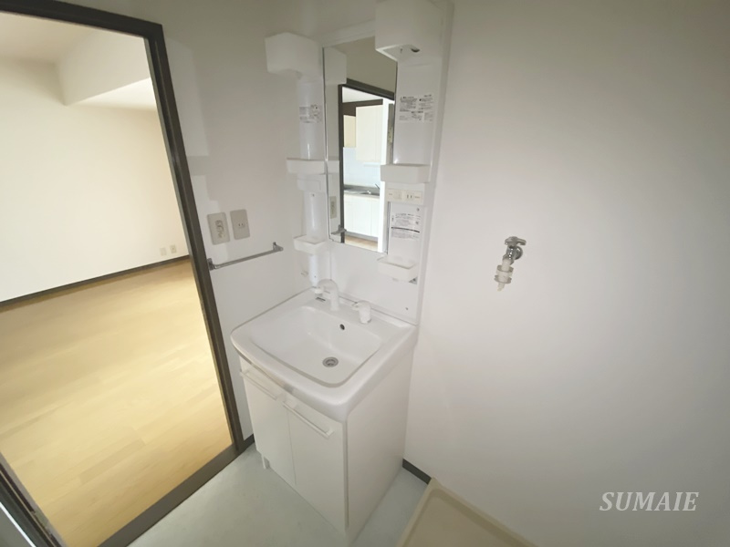 グリーンハイツたかはなの独立洗面台|独立洗面台です☆