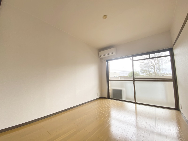 グリーンハイツたかはなの寝室|6帖洋室☆