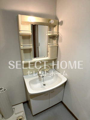 【独立洗面台】 | Asobi-PLACE矢作橋 | 朝の身支度には欠かせない独立洗面化粧台
同型タイプ