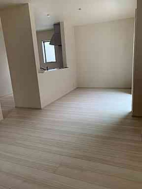 双葉ヶ丘一丁目貸家の居間・リビング