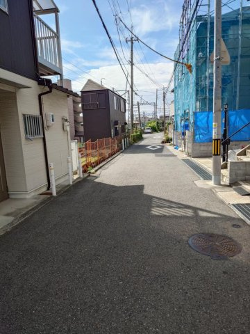 神戸市東灘区森北町4丁目戸建の前面道路含む現地写真