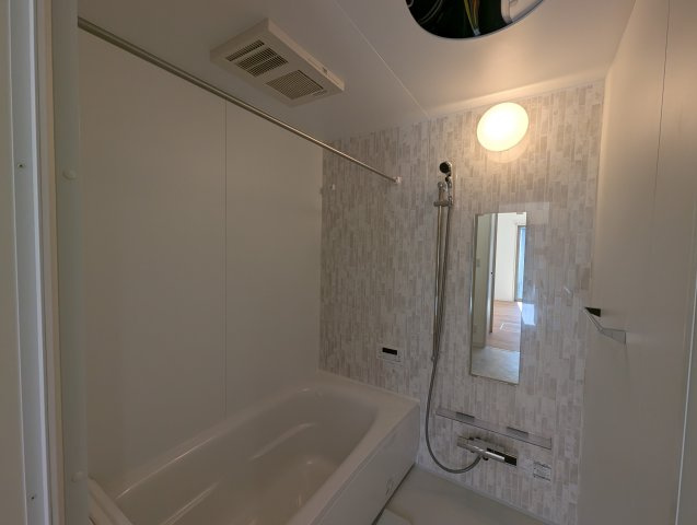 ユアメゾン下加茂の浴室