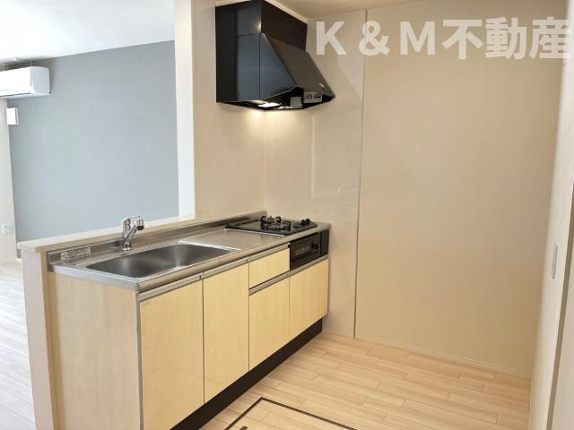 フェリーチェのキッチン|コンパクトなキッチンで掃除もラクラク