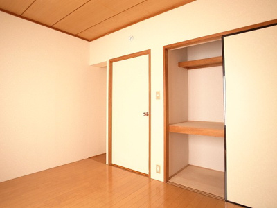 【収納】 | エーデルハイツ | 小物を収納するのに便利です