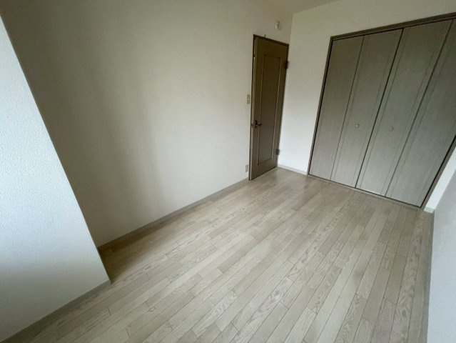 プラスワン芦屋の居間・リビング