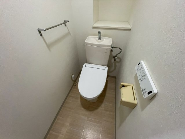 プラスワン芦屋のトイレ