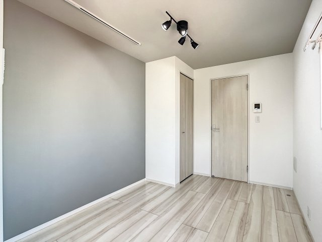 MELDIA松島四丁目の居間・リビング