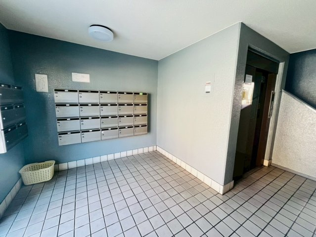 グランデージ明西のエントランス