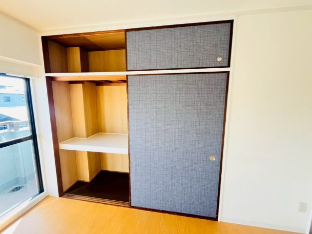 グランデージ明西の収納