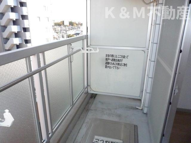 パーソナルⅠのバルコニー|開放的で明るい空間を演出してくれるバルコニーです