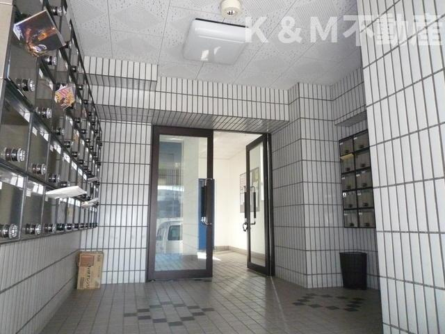 パーソナルⅠのエントランス|毎日通るエントランスはこのようになっています