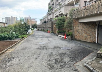 【内装】 | プリシード本厚木 | 共用部分は、一棟の建物に住む区分所有者全員が共同で所有するとし、共用部分の管理、補修などは、区分所有者で形成される管理組合が行います。個人の判断で勝手に変更することはできませんので覚えておきましょう。