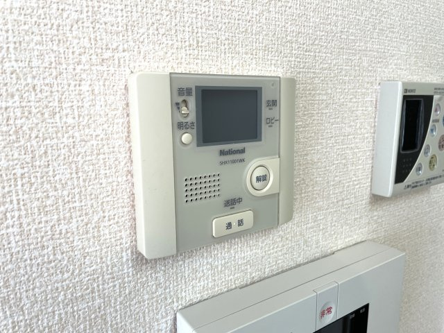 トレビナ中浦和のセキュリティ|モニター付きインターホン