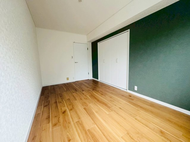 桂川ハイツ4号館