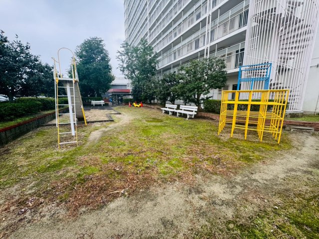 桂川ハイツ4号館