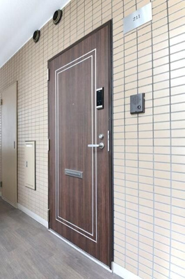 【玄関】 | ニューガイアリルーム葛西駅南Ｎｏ．２０