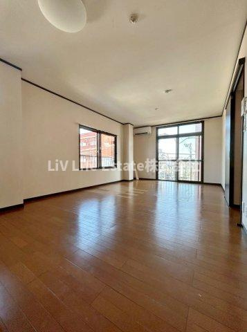 醍醐マンションの居間・リビング