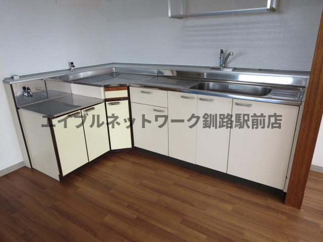 大栄マンション鶴ヶ岱のキッチン
